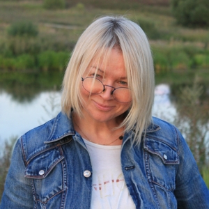 Free Website Template by FreeHTML5.co